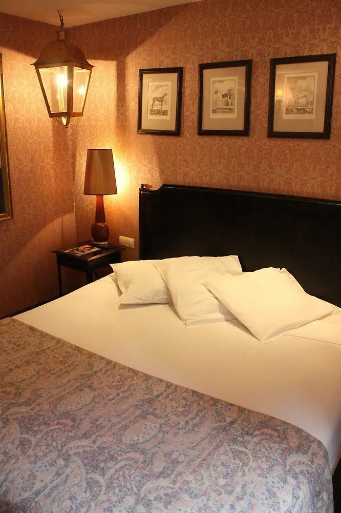 Hotel Du Romancier Париж