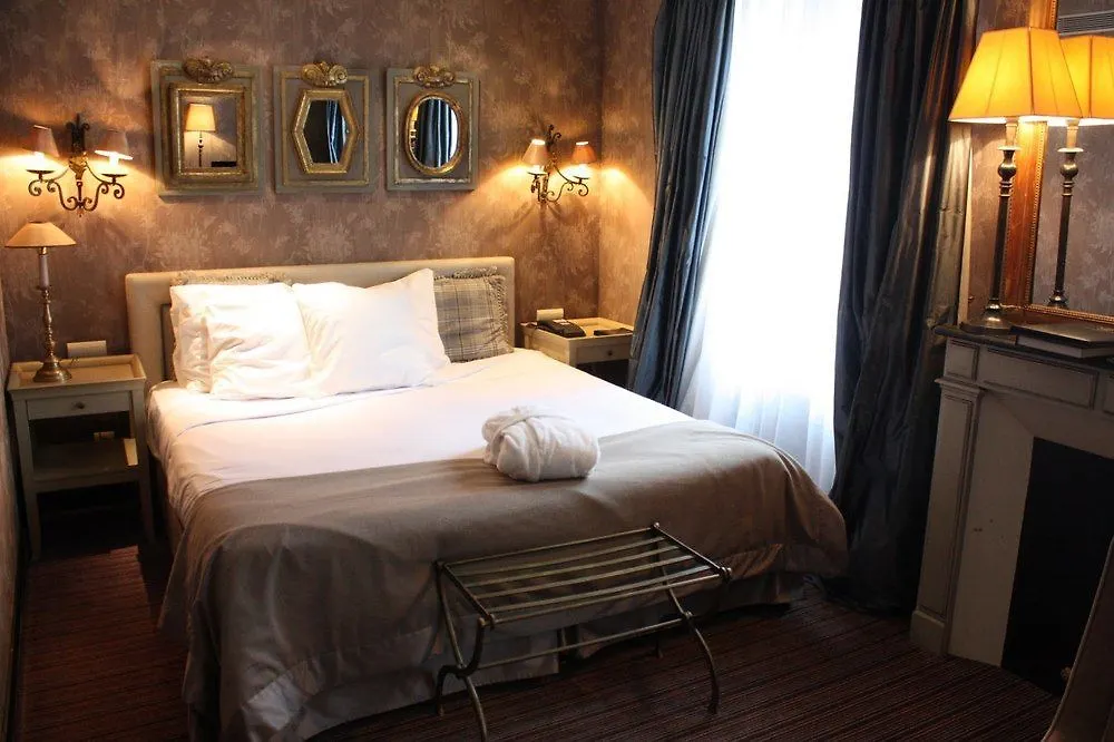 ****  Hotel Du Romancier Париж Франция