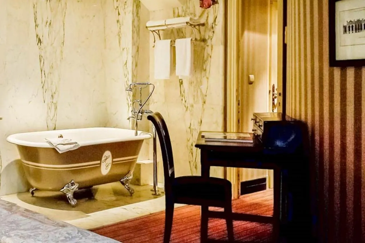 Hotel Du Romancier Париж 4*,  Франция