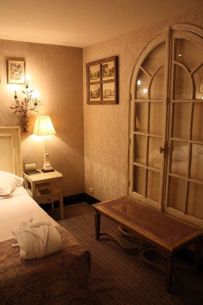 Hotel Du Romancier Париж
